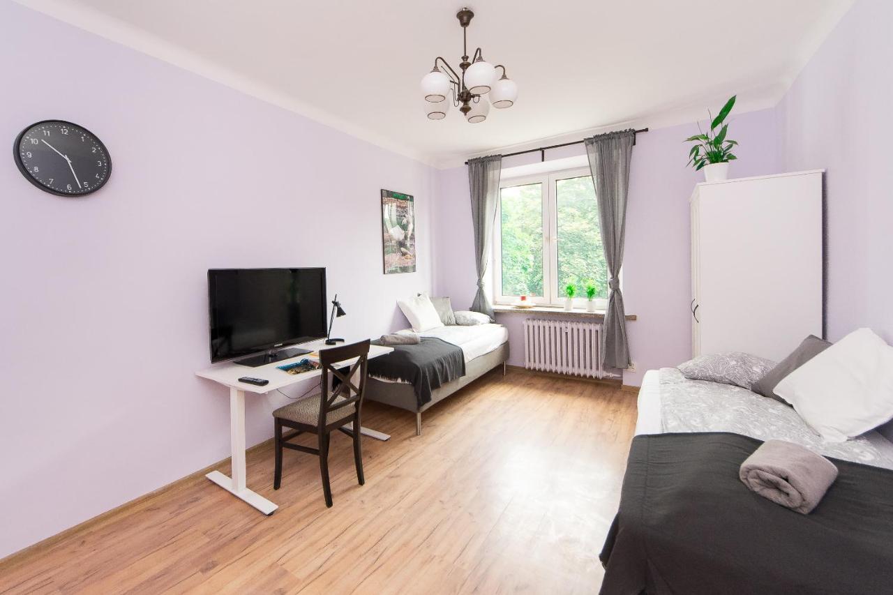 3-Bedroom Flat In City Center P4You Pl クラクフ エクステリア 写真